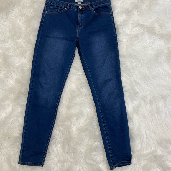 Forever 21 Denim - COPY - Forever 21 Jeans Los Angeles